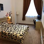 Yamalux - Lakeside - Ringrand * Bucharest