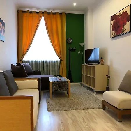 Yamalux - Lakeside - Ringrand 公寓 *