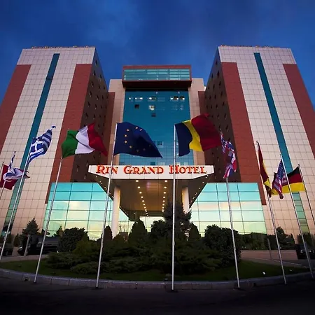 Yamalux - Lakeside - Ringrand * Bucareste