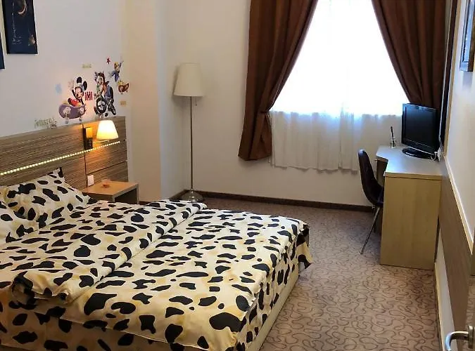 Yamalux - Lakeside - Ringrand * 布加勒斯特